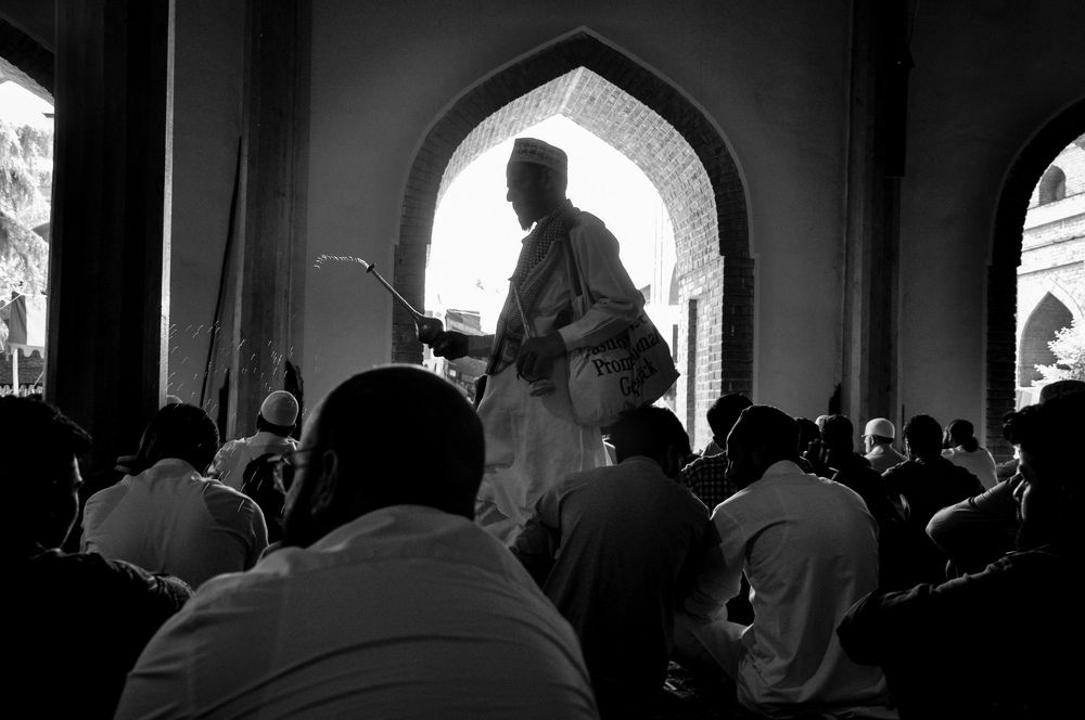 Sprinkling Rose Water