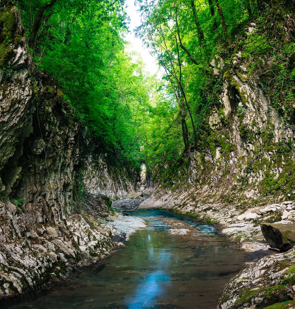 Ущелье реки Большой Агой