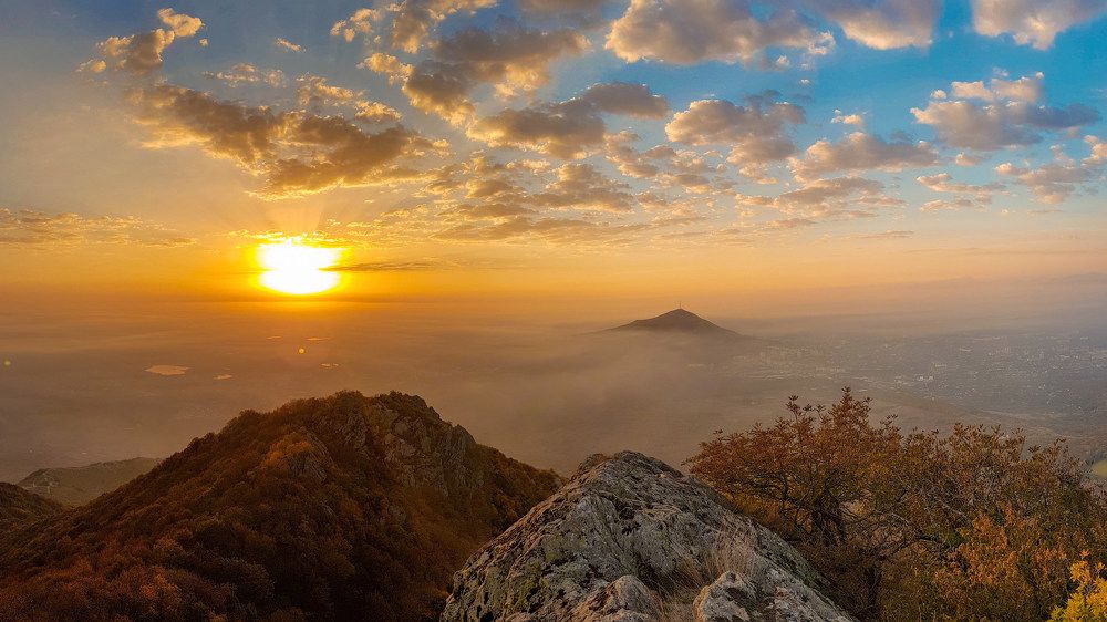 Рассвет на Козьих скалах