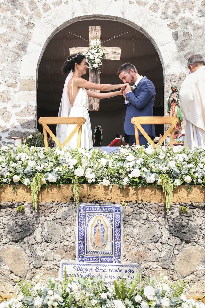 This is a promess kiss