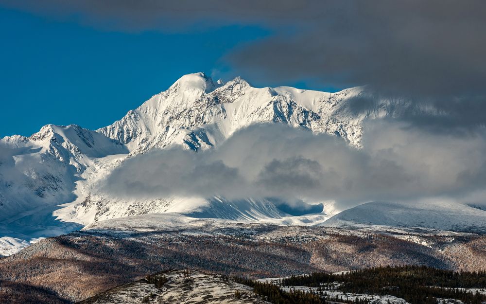 Ночевала тучка...