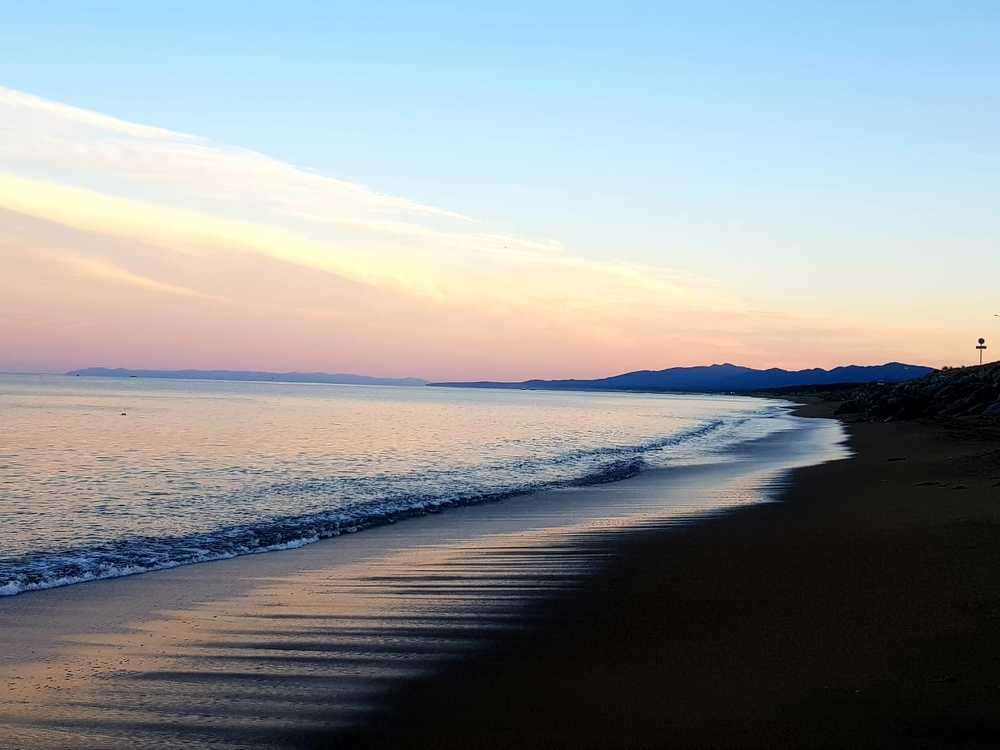 Охотское море