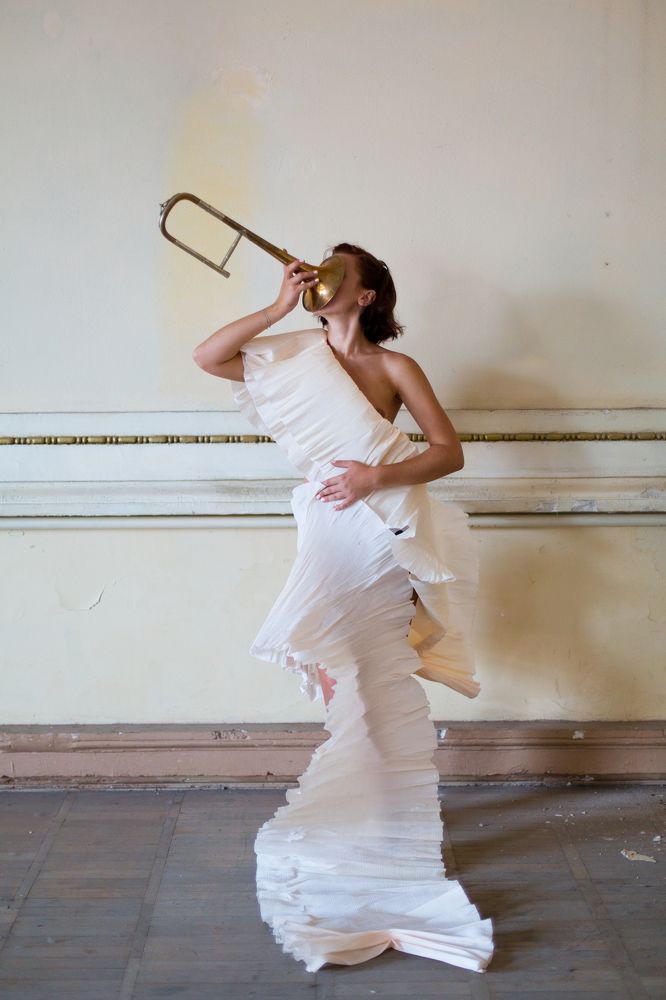 Забываясь В Вышине В Музыке Своей