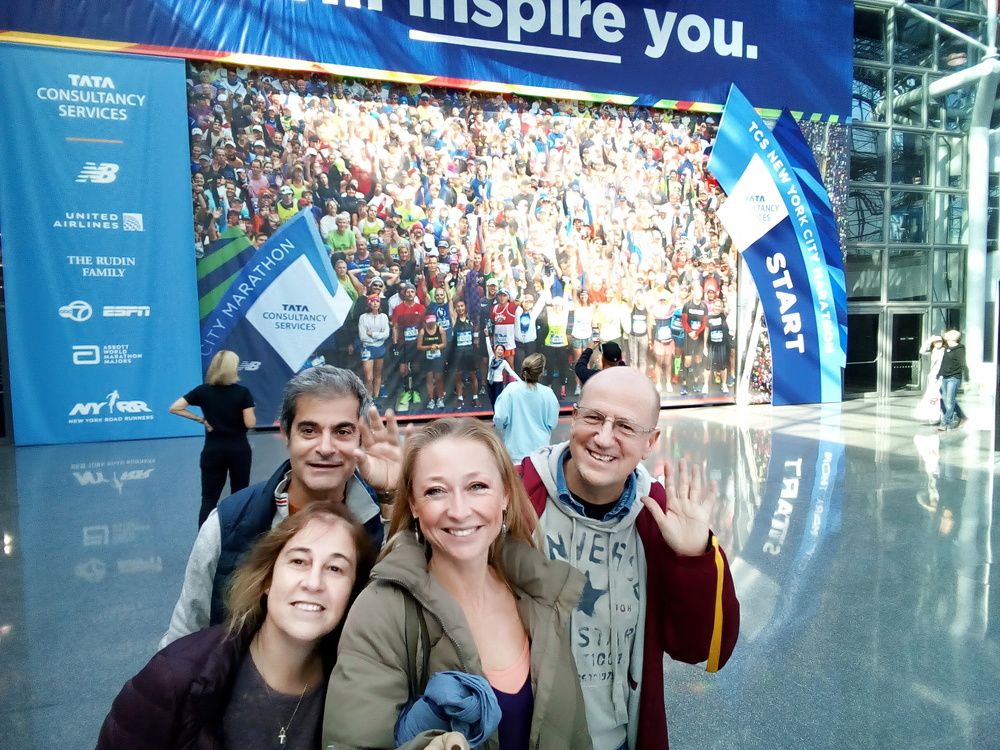 Waiting the NY marathon