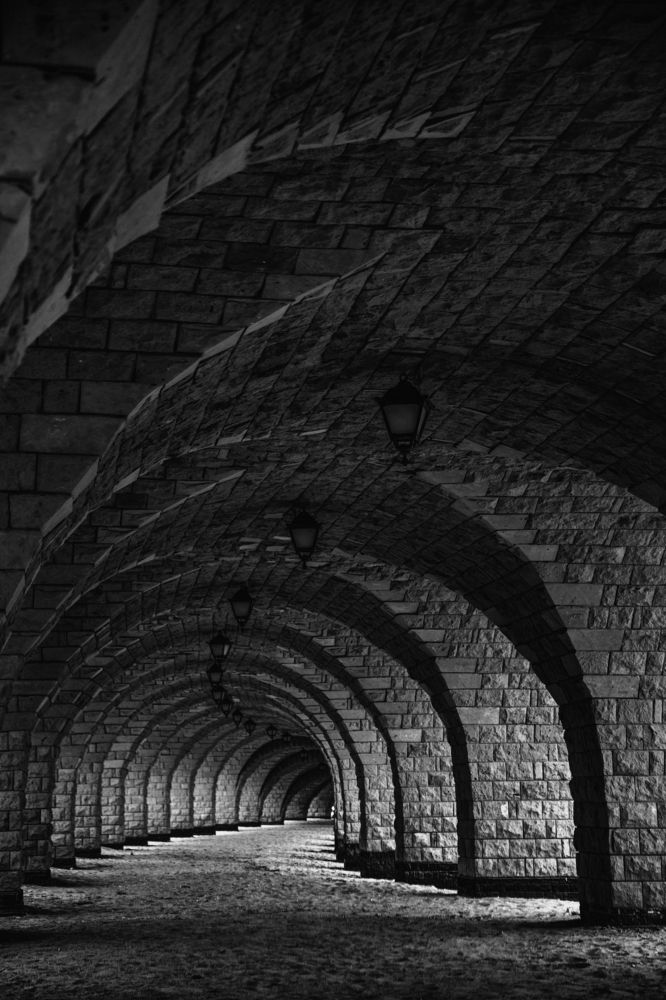 Sahl Hasheesh BW Arch