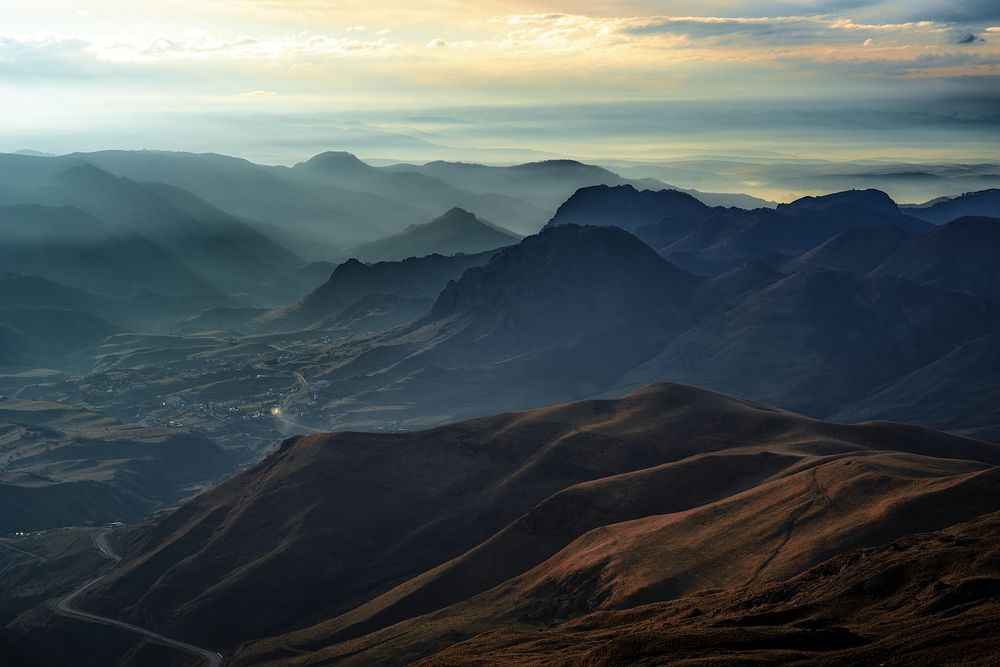 ВИД С ПЕРЕВАЛА ГУМ БАШИ