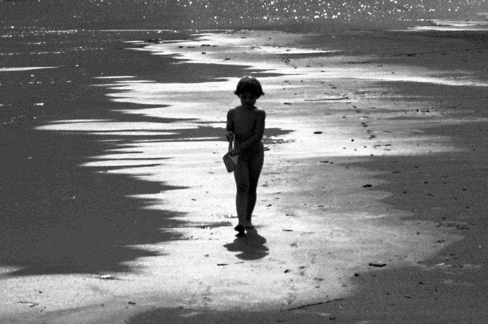 По солнышку .