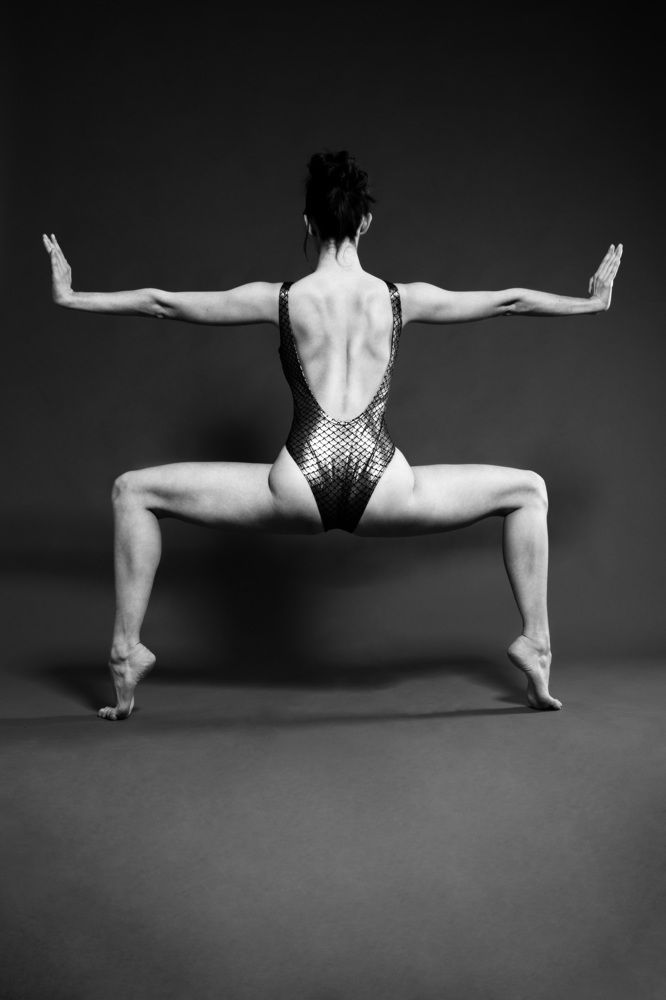 Танцовщица