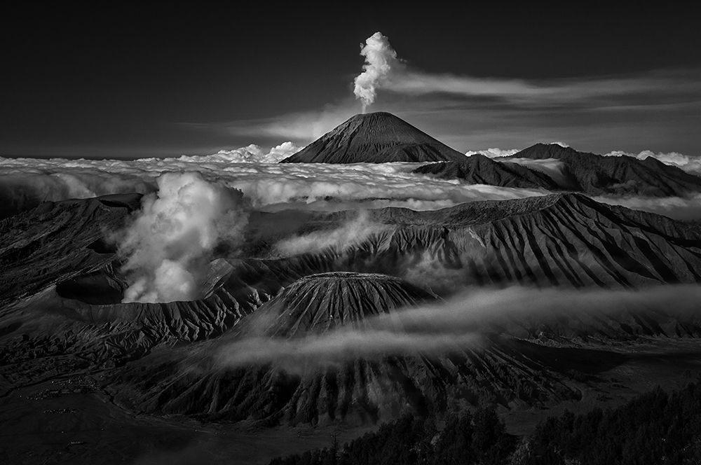 the beauty of the mountain Bromo