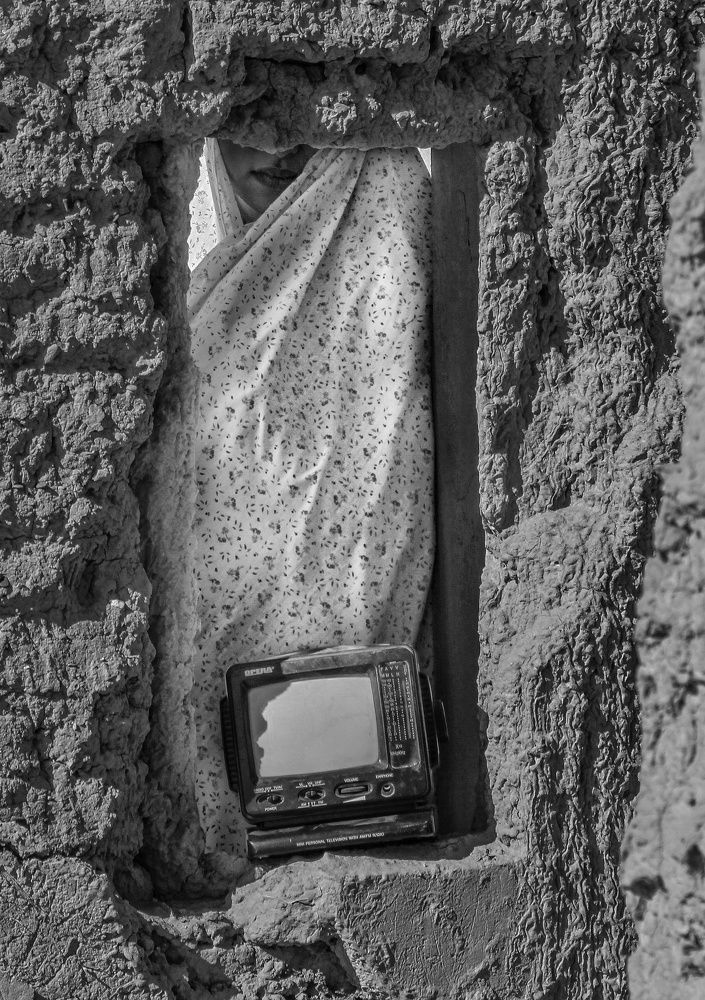 b&w tv
