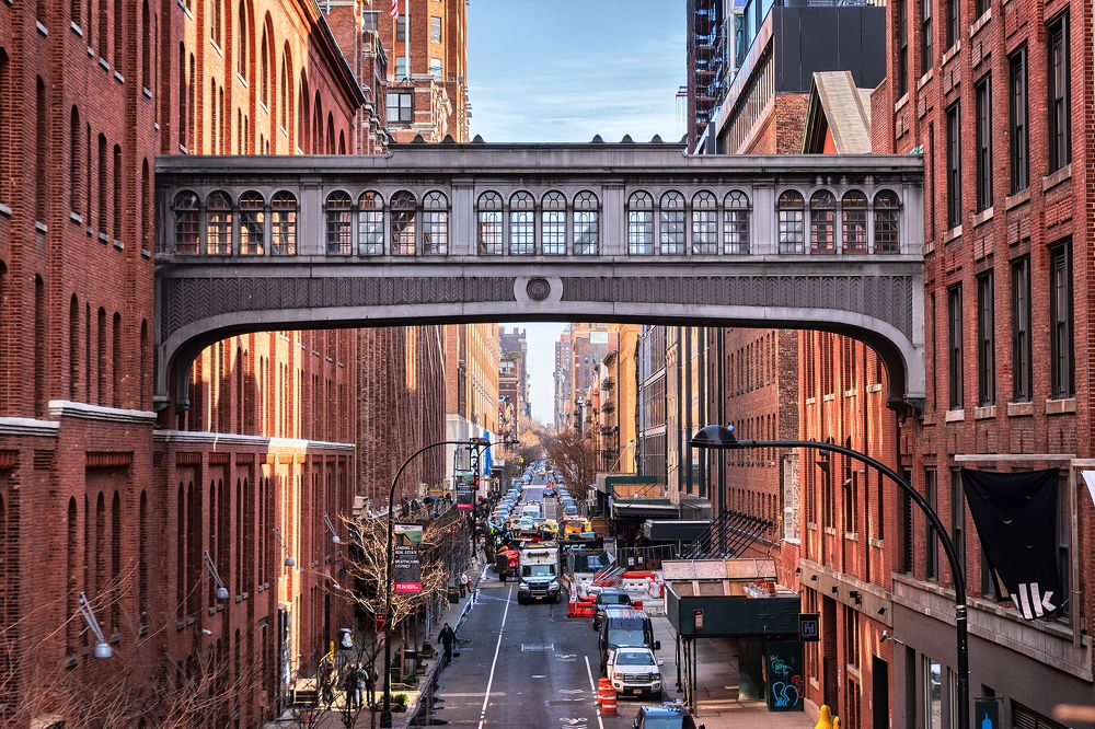 Surprises of the city