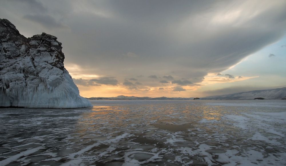Про небо,лёд и острова