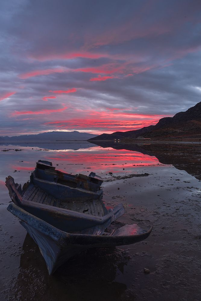 sunlight of maharloo lake