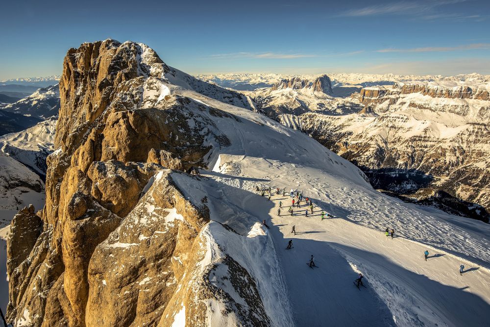 Горы и люди