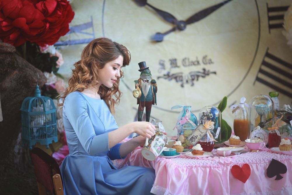 Алиса в стране чудес