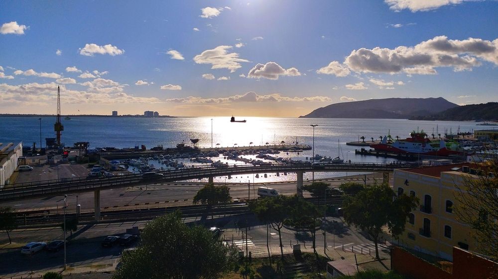 SETUBAL