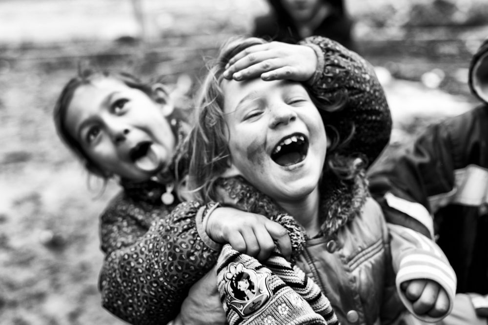 Gypsy kids playing