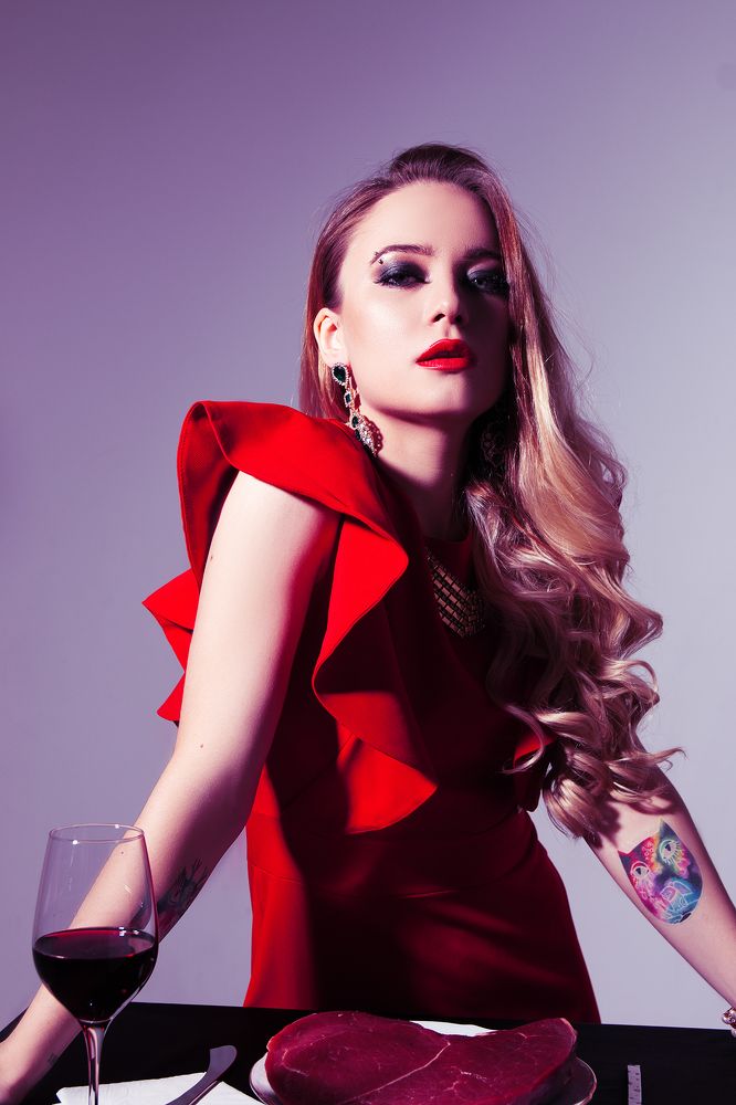 Женщина-хищница