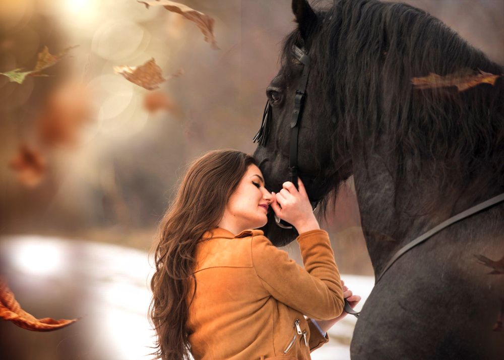 Adelina and the horse
