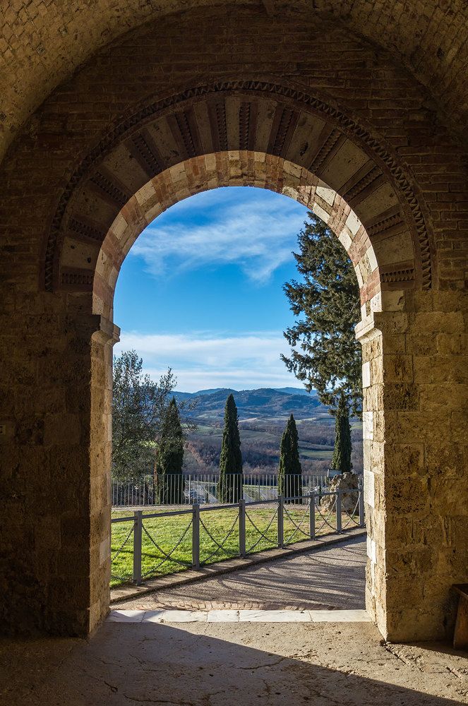 Окно в Тоскану