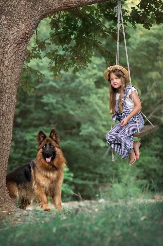 девочка и пес