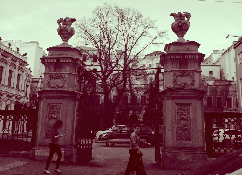 Street M