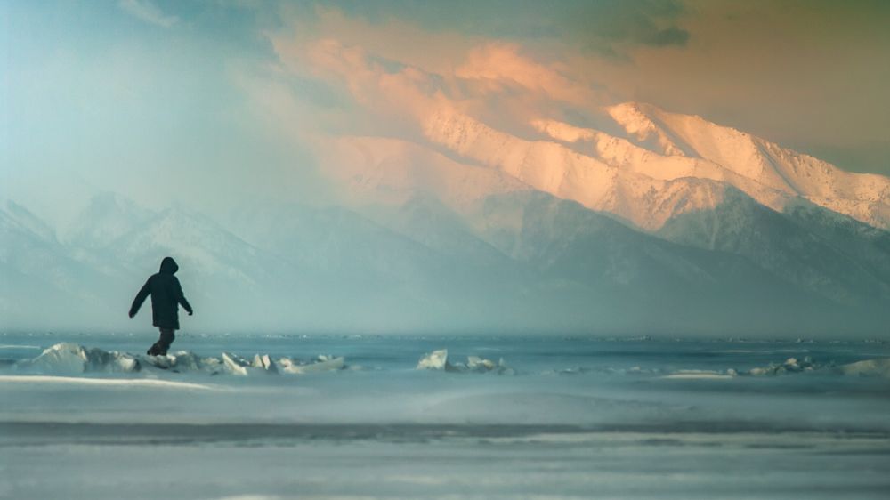 Сквозь мглу.