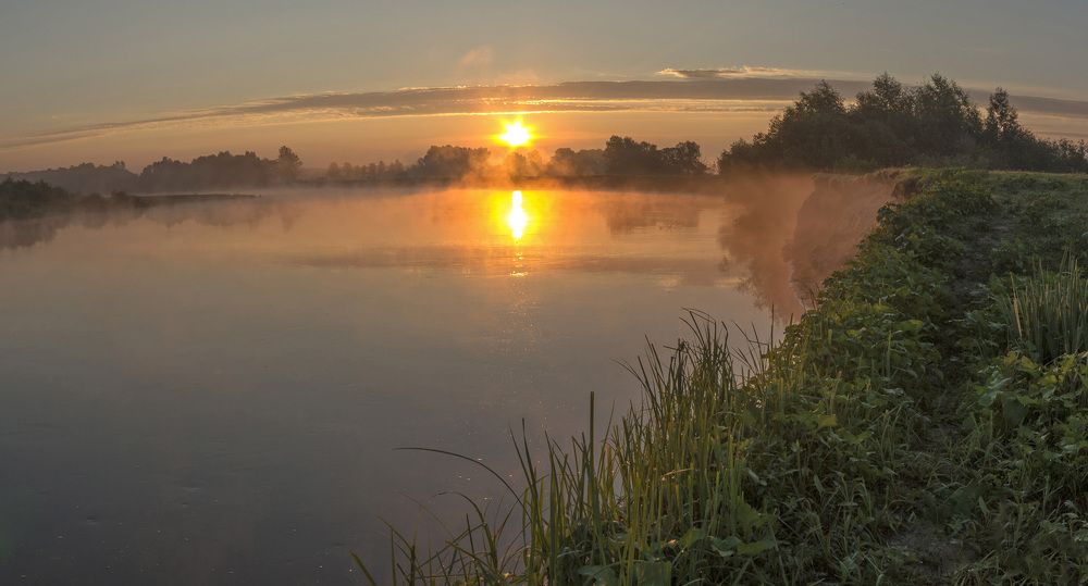 Туманная Десна на рассвете