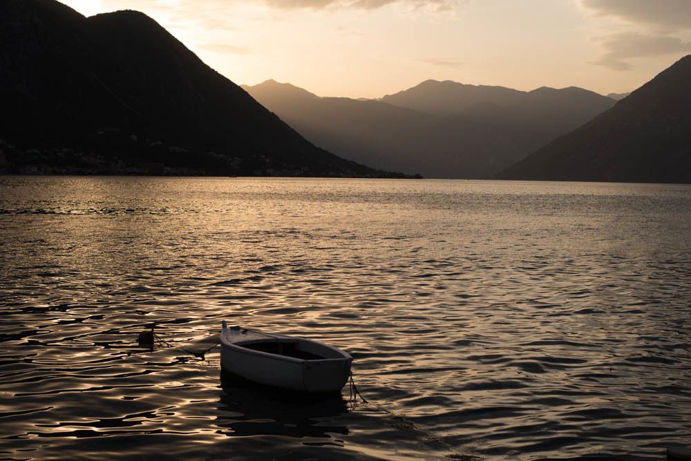 Закат в Черногории