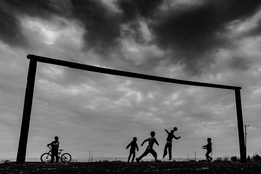 Where do the children play