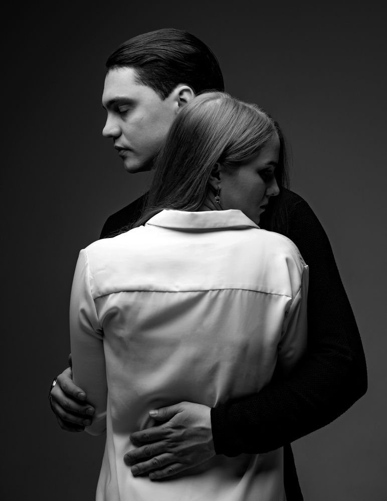 Дополняя друг друга.