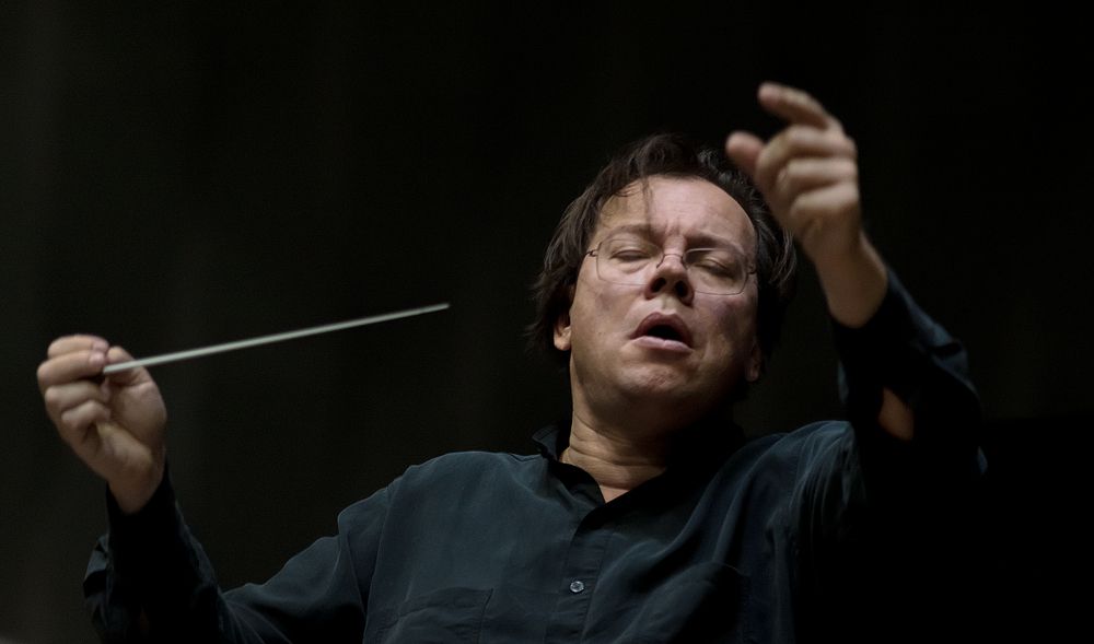 Музыка на кончиках пальцев - 1