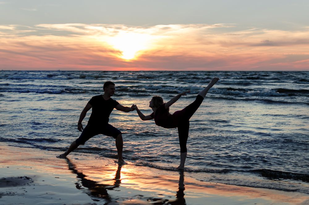 Танец на закате...