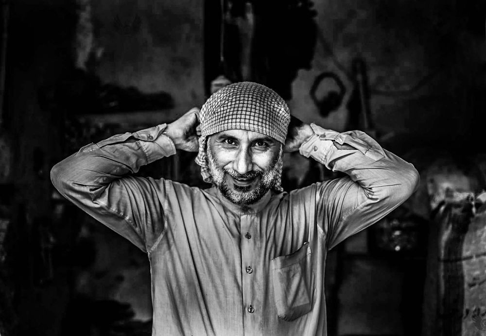 The laughter of the worker