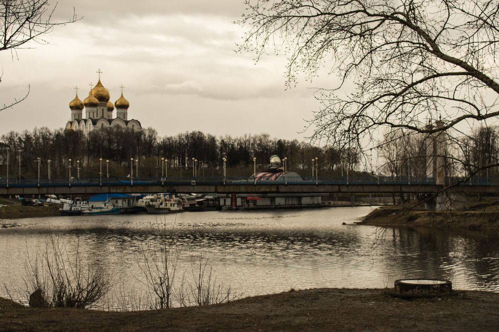 Возвышаясь к небесам