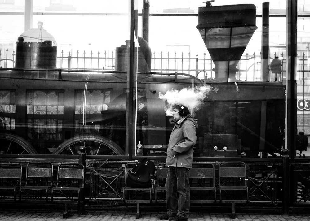 Человек и паровоз