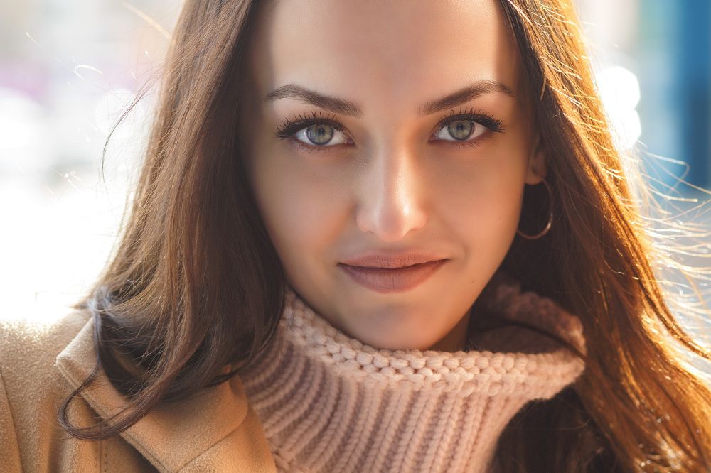 Весенняя девушка