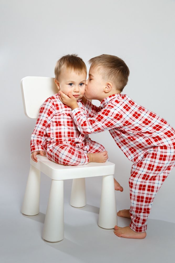 Старший брат