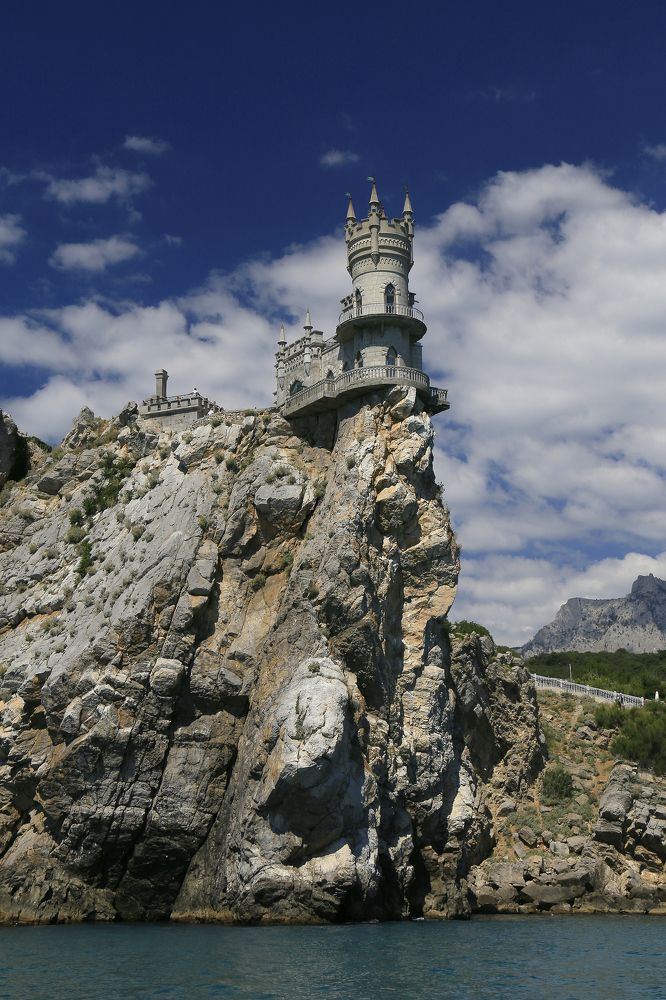 Ласточкино гнездо