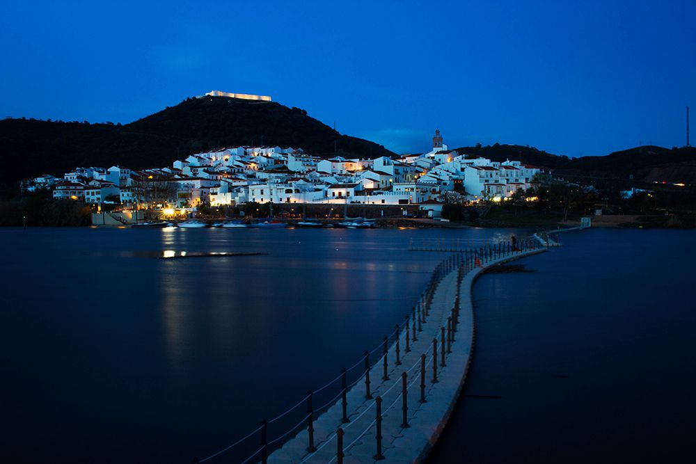 Floating bridge over Guadiana River