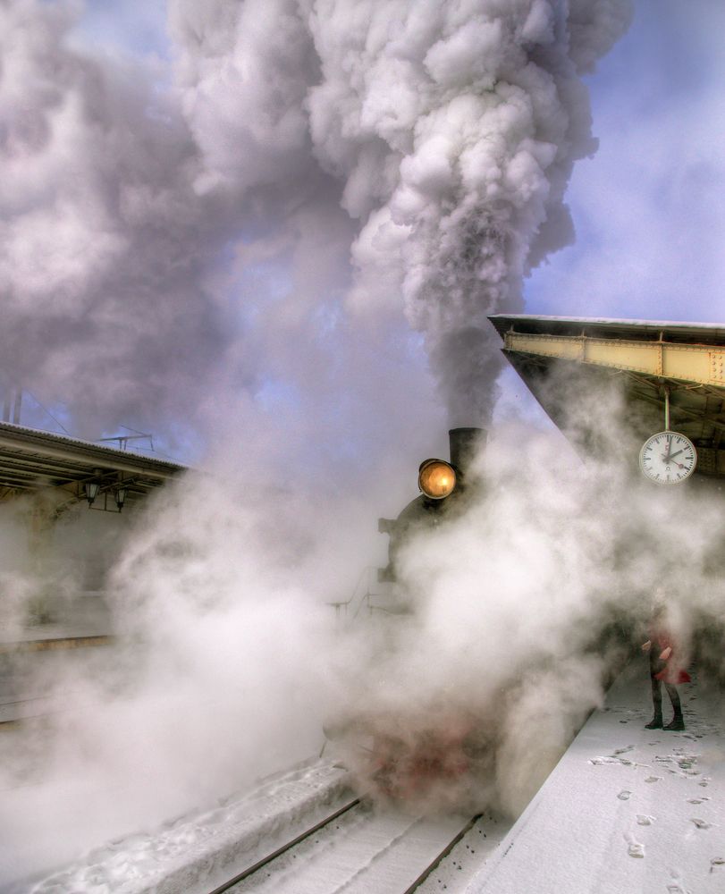 Как провожают паровозы..