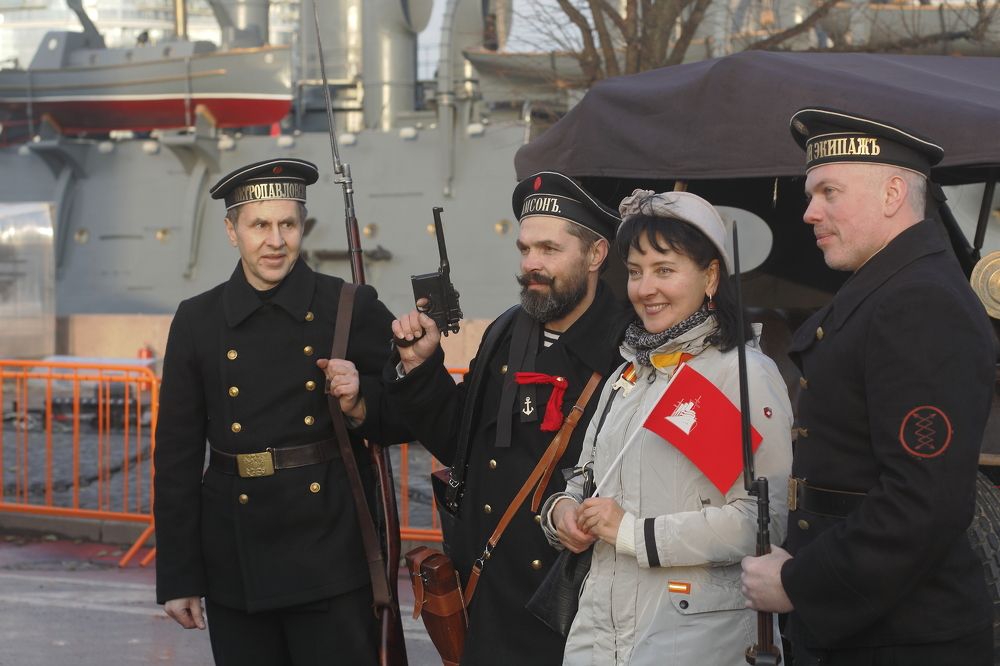 Фото с революционными матросами