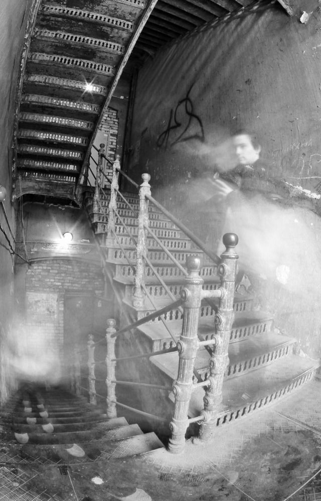 Тени Прошлого ...