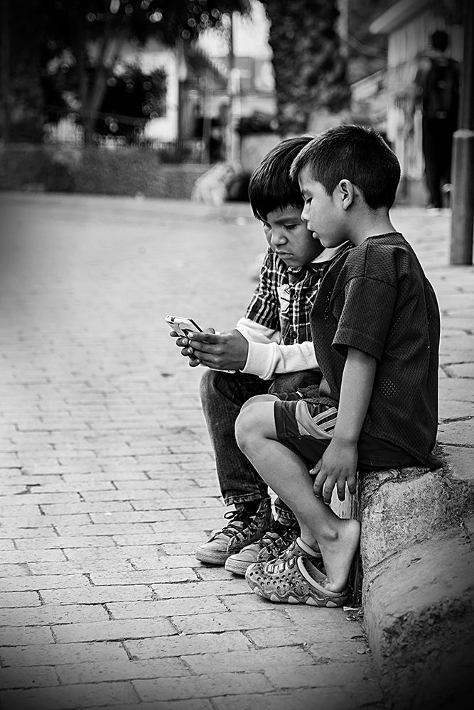 "EL CÓMODO NIÑERO DESTRUCTOR"