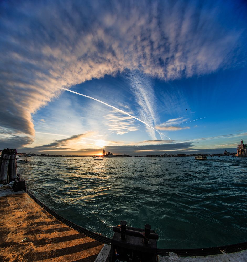 Утро в Венеции