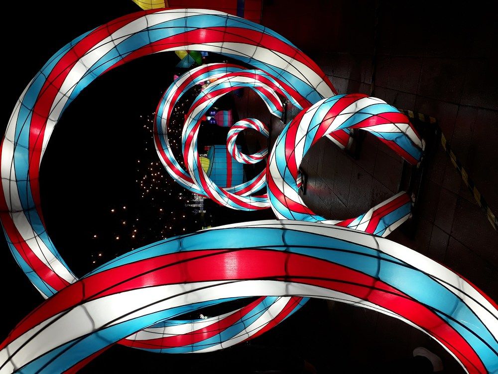 Light, shapes and figures