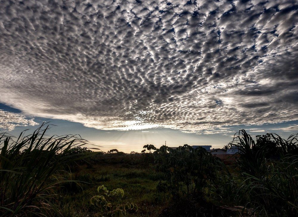 O céu que toca o chão