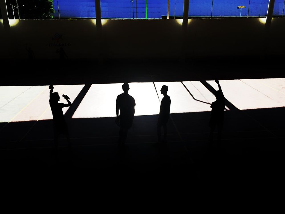The Memory and the color of shadow