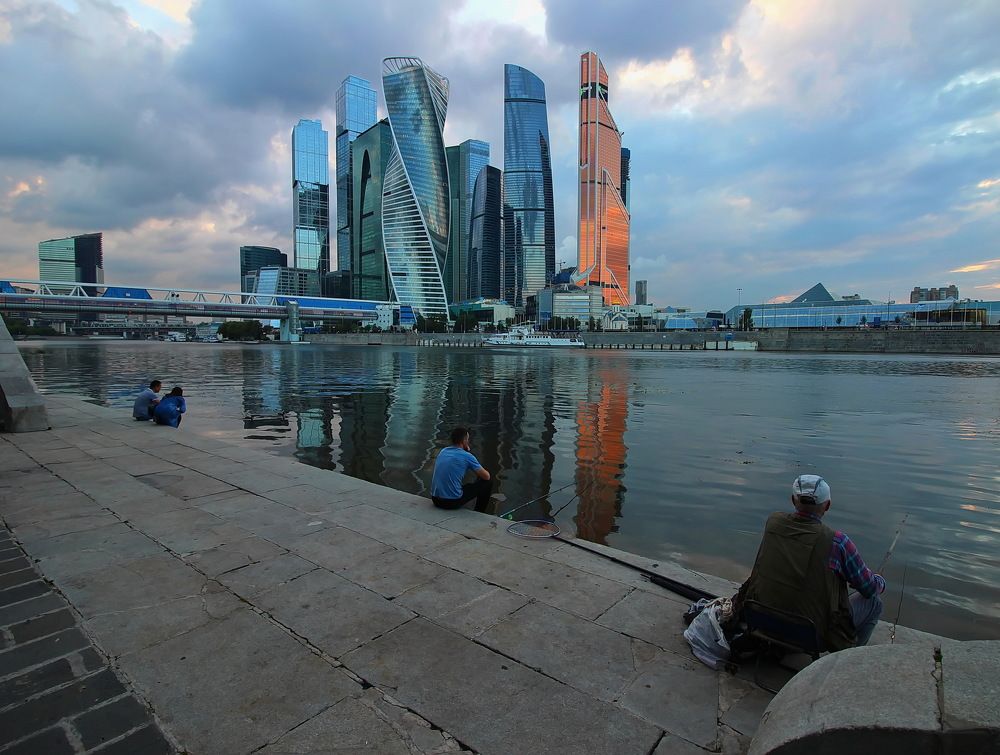 Рыбаки у Сити