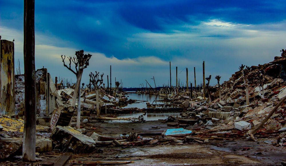 La avenida de los sueños rotos